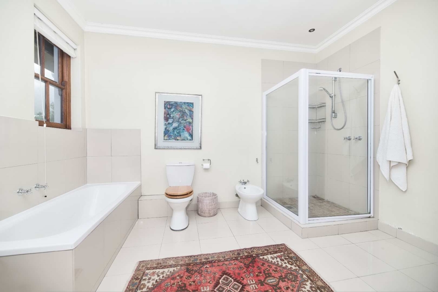 7 Bedroom Property for Sale in Voelklip Western Cape